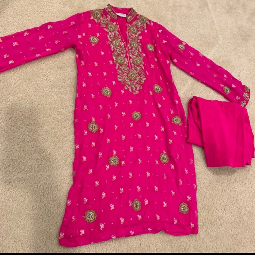 Shalwar kameez/dress